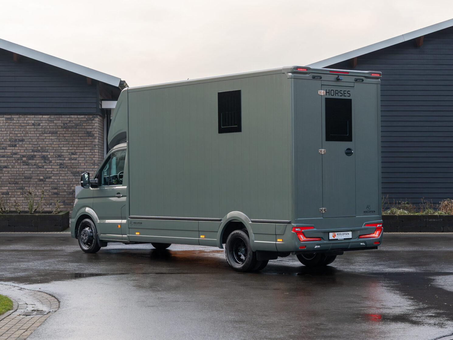 Roelofsen Horsetrucks Man 5.5ton 18 Aspect Ratio 4 3