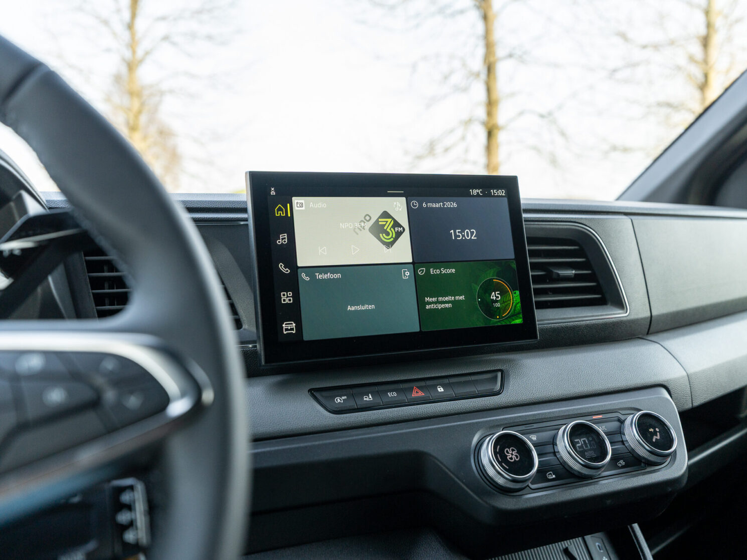 Nieuwe Renault Social 39 Van 57 1 Aspect Ratio 4 3