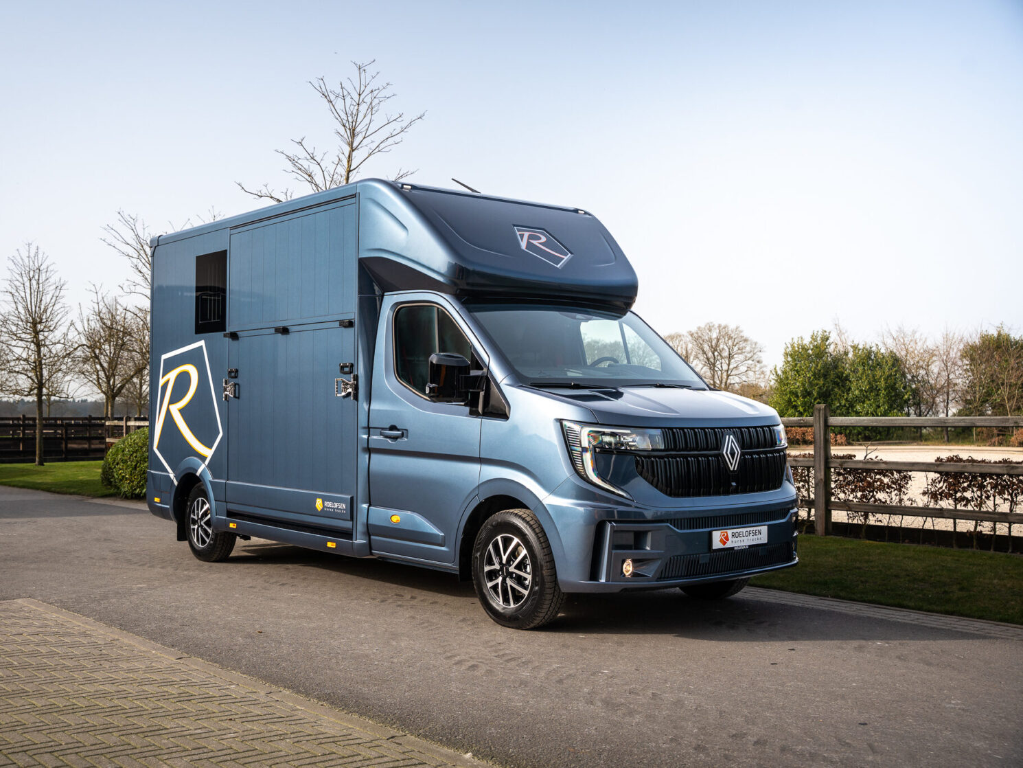 Nieuwe Renault Social 56 Van 57 Aspect Ratio 4 3