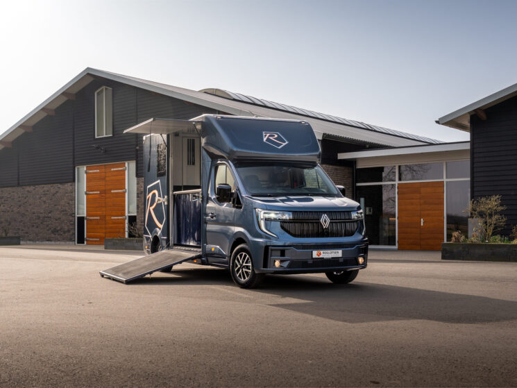 Nieuwe Renault Social 12 Van 57 Aspect Ratio 4 3