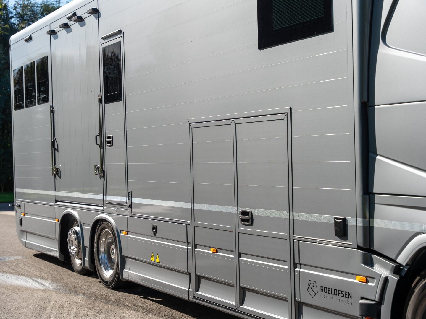 Roelofsen Horsetrucks Floes Cm N230 10 Groot Aspect Ratio 4 3