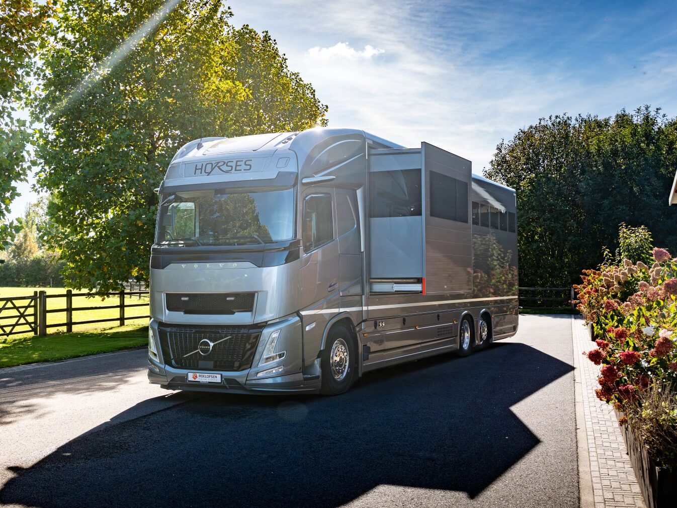 Roelofsen Horsetrucks Floes Cm N230 3 Groot Aspect Ratio 4 3