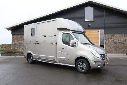 New Parados Sport for Van Asten Nyberg Stables