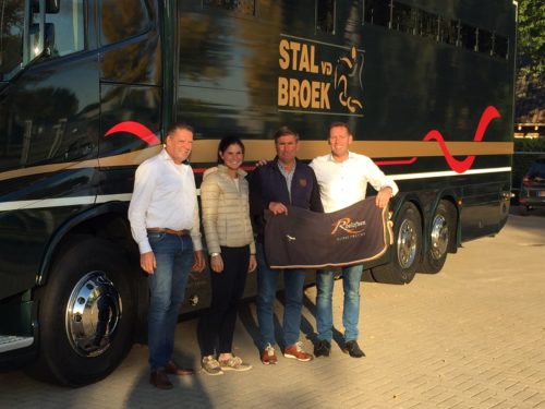Nieuwe truck voor Stal van den Broek