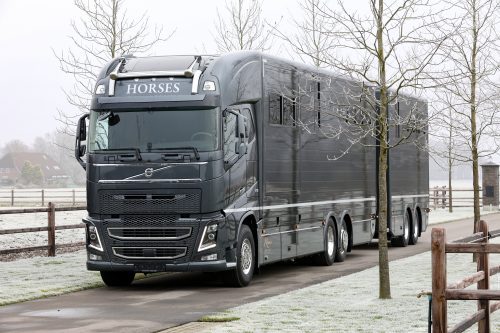 Waanzinnige RR7 met trailer verkocht naar Noorwegen