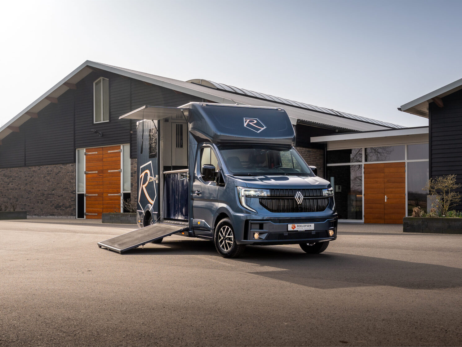 Nieuwe Renault Social 12 Van 57 Aspect Ratio 4 3